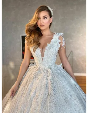 African Ball Gown With Long Trail