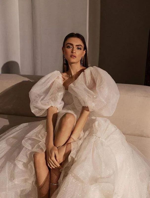 Engrave White Wedding Dress