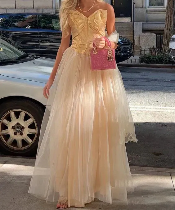 Formal Wear Dresses Ivory Strapless A-Line Tulle Long Prom Dress Birthday Party Dress Prom Dresses Shops Formal Women's Dresses
