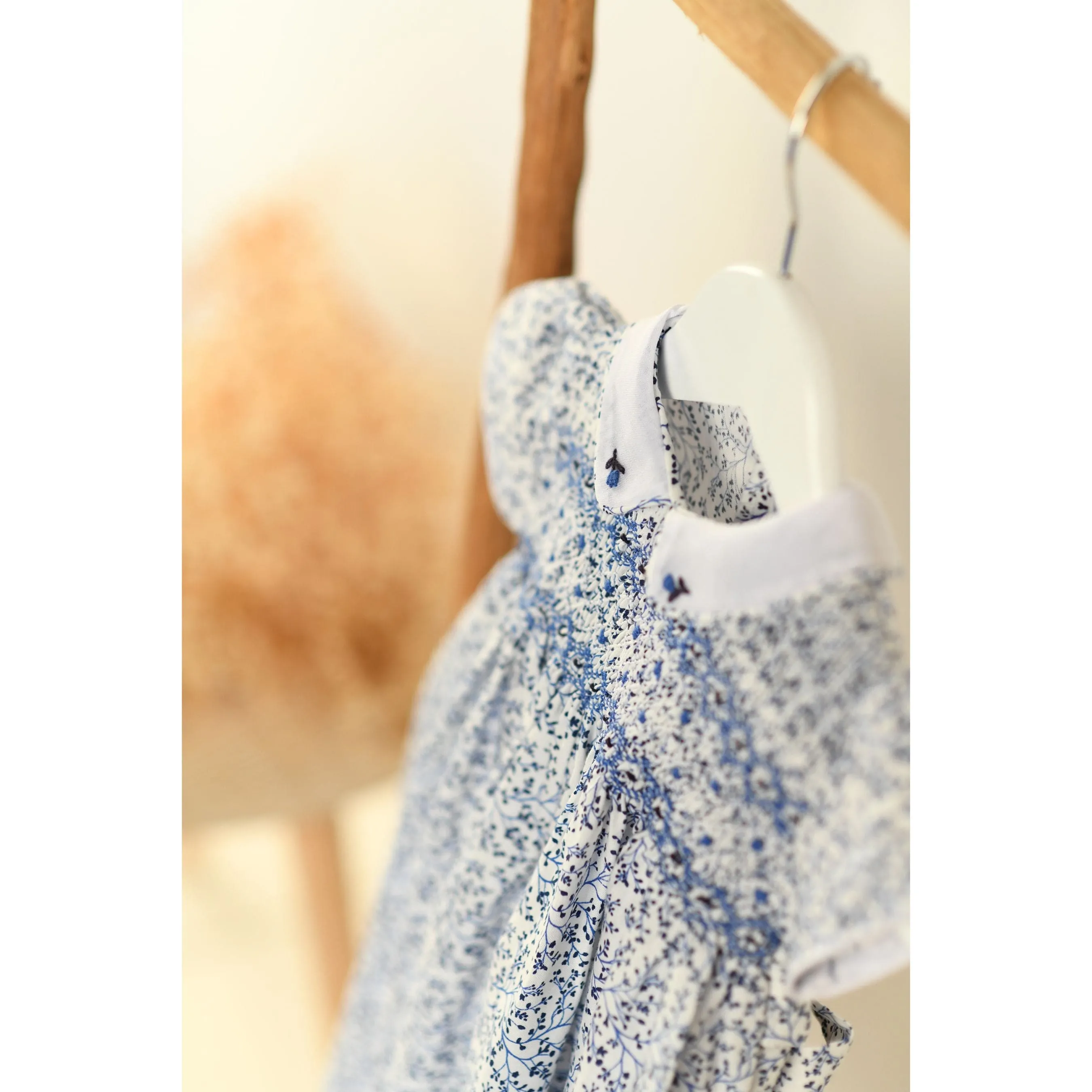Leana | Gils Blue Floral Smocked Dress