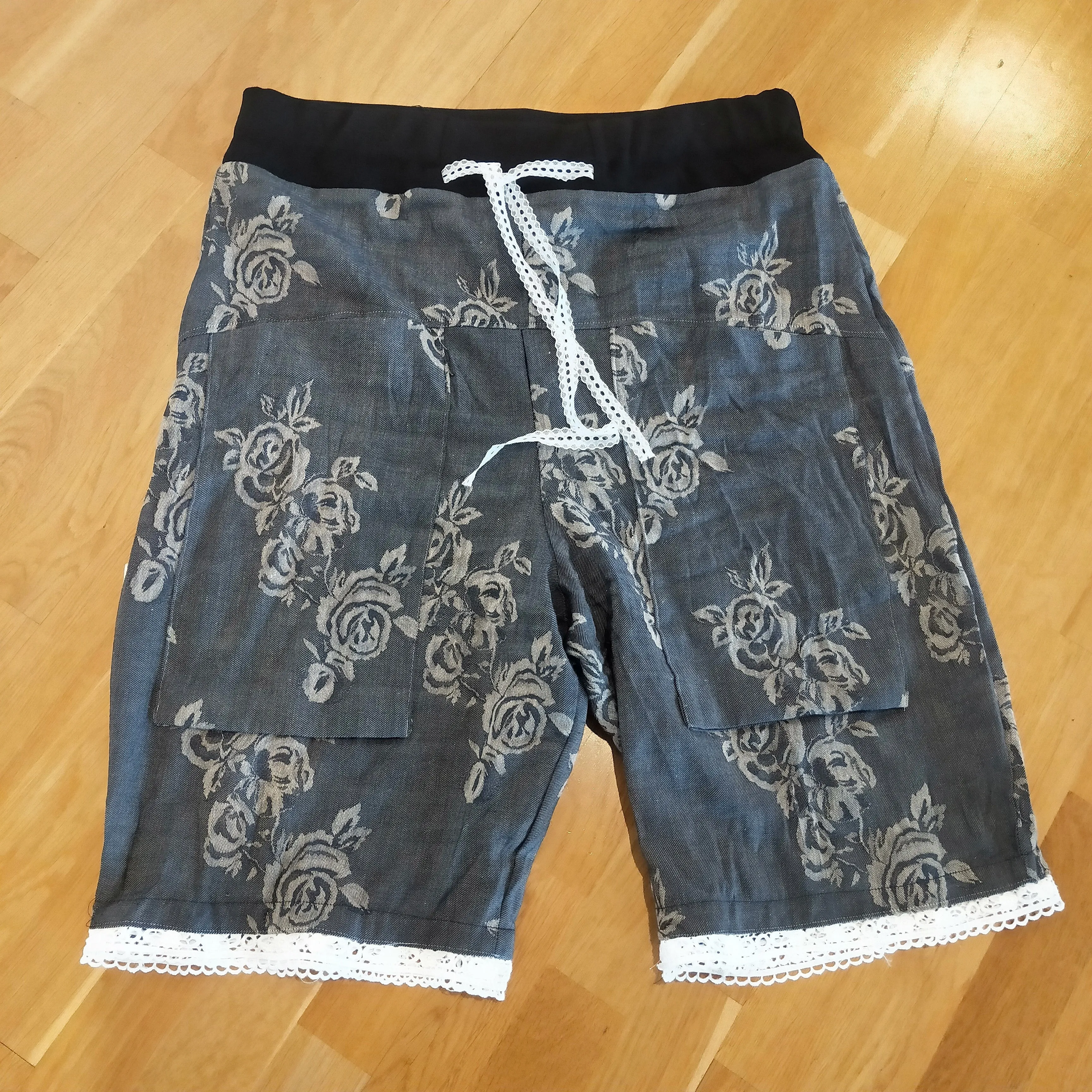 Vintage short ( Floral)